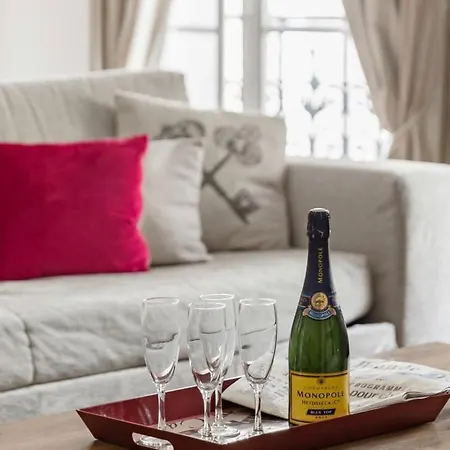 Rully Апартаменты Париж