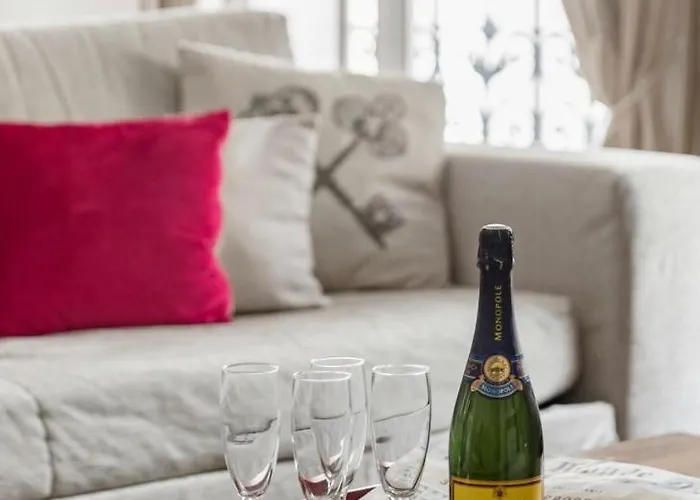 Rully Апартаменты Париж